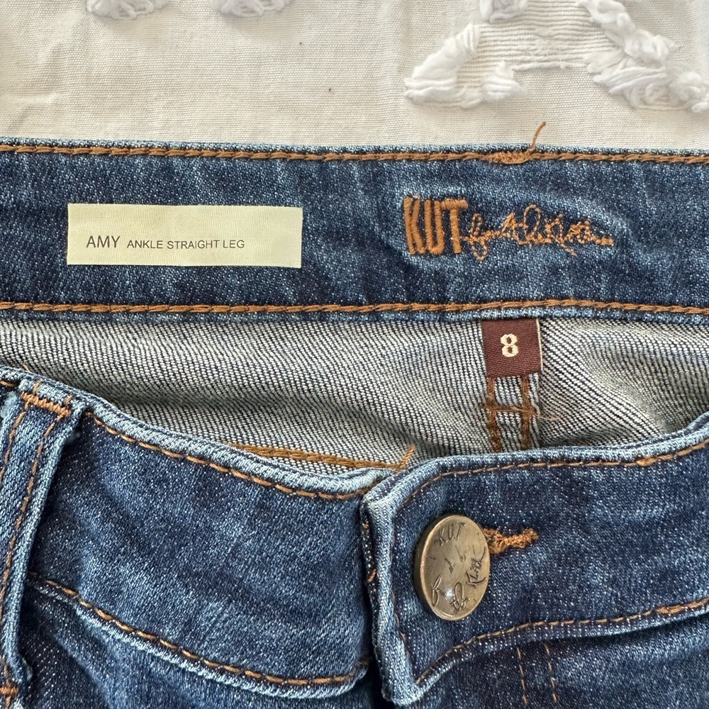 Kut from the Kloth Amy Ankle Straight Leg Jeans - Blue